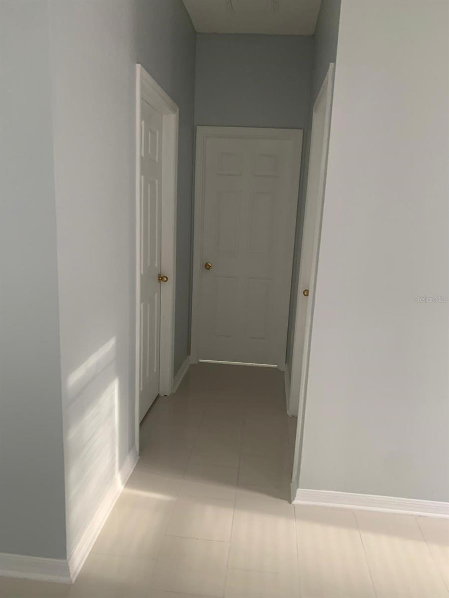 Image 7 of 18 For 808 Massy Court