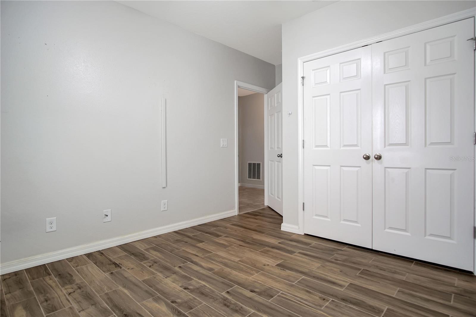 Image 20 of 23 For 126 Granada Avenue