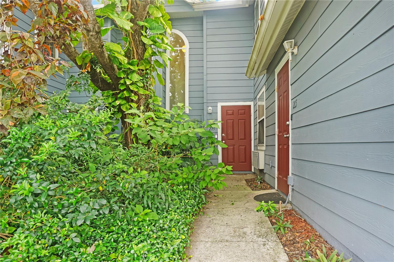 Details for 215 Mango Drive, DAVENPORT, FL 33897