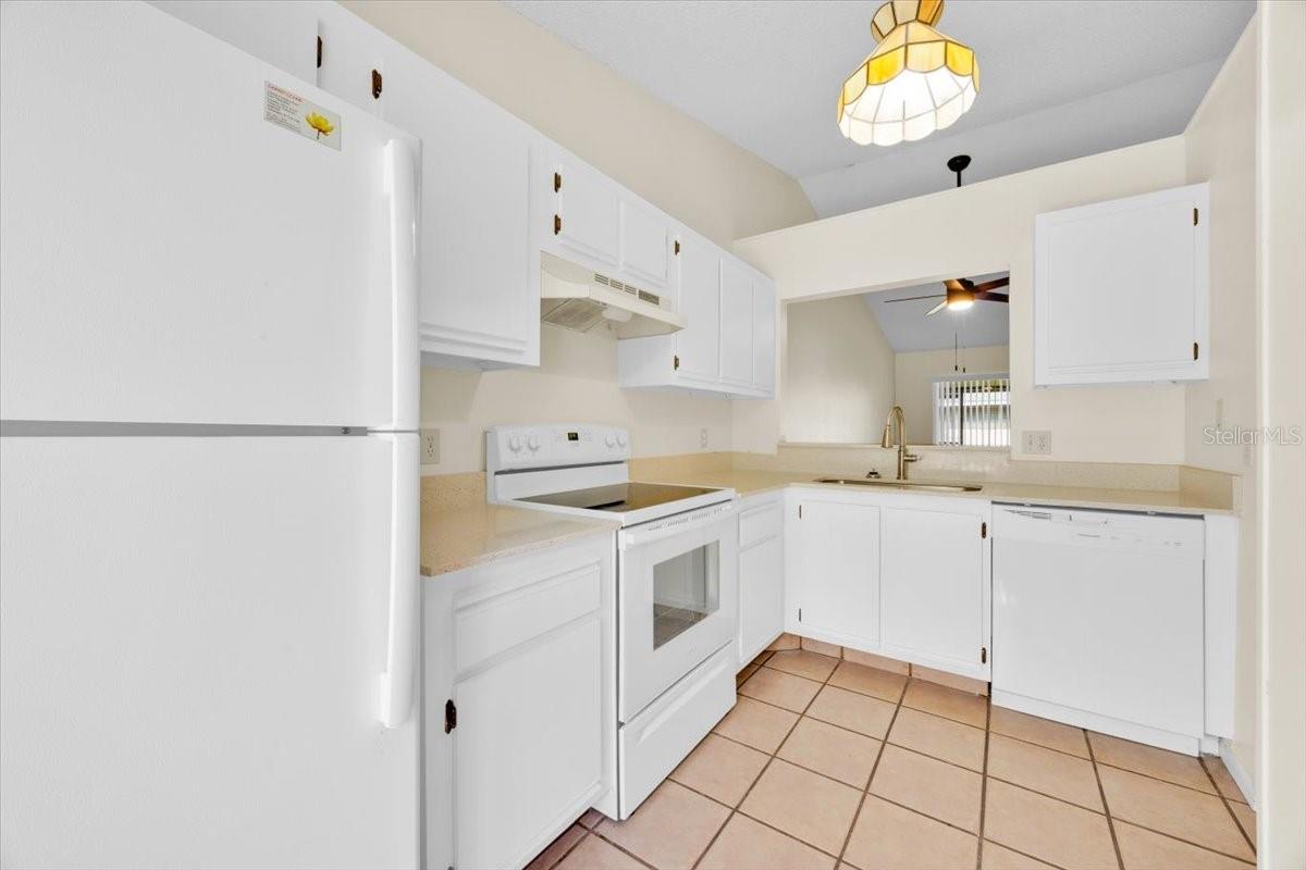 Image 3 of 15 For 2907 Prince Oak Court