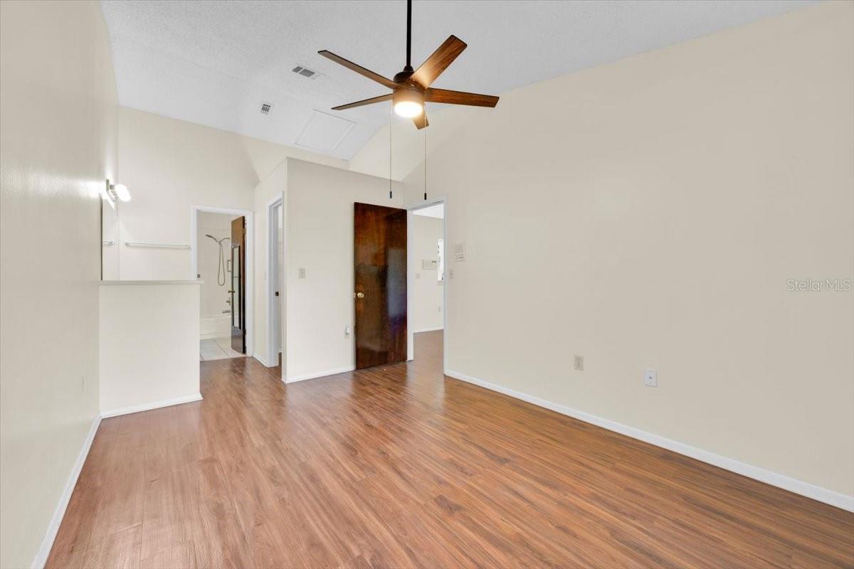 Image 9 of 15 For 2907 Prince Oak Court