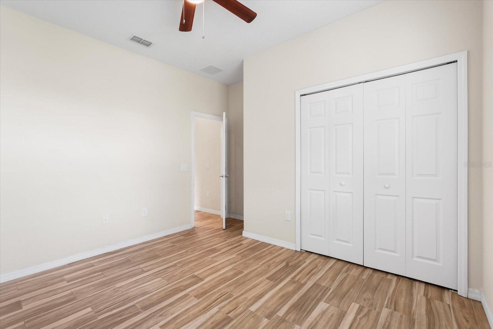 Image 18 of 30 For 4834 Terra Sole Place