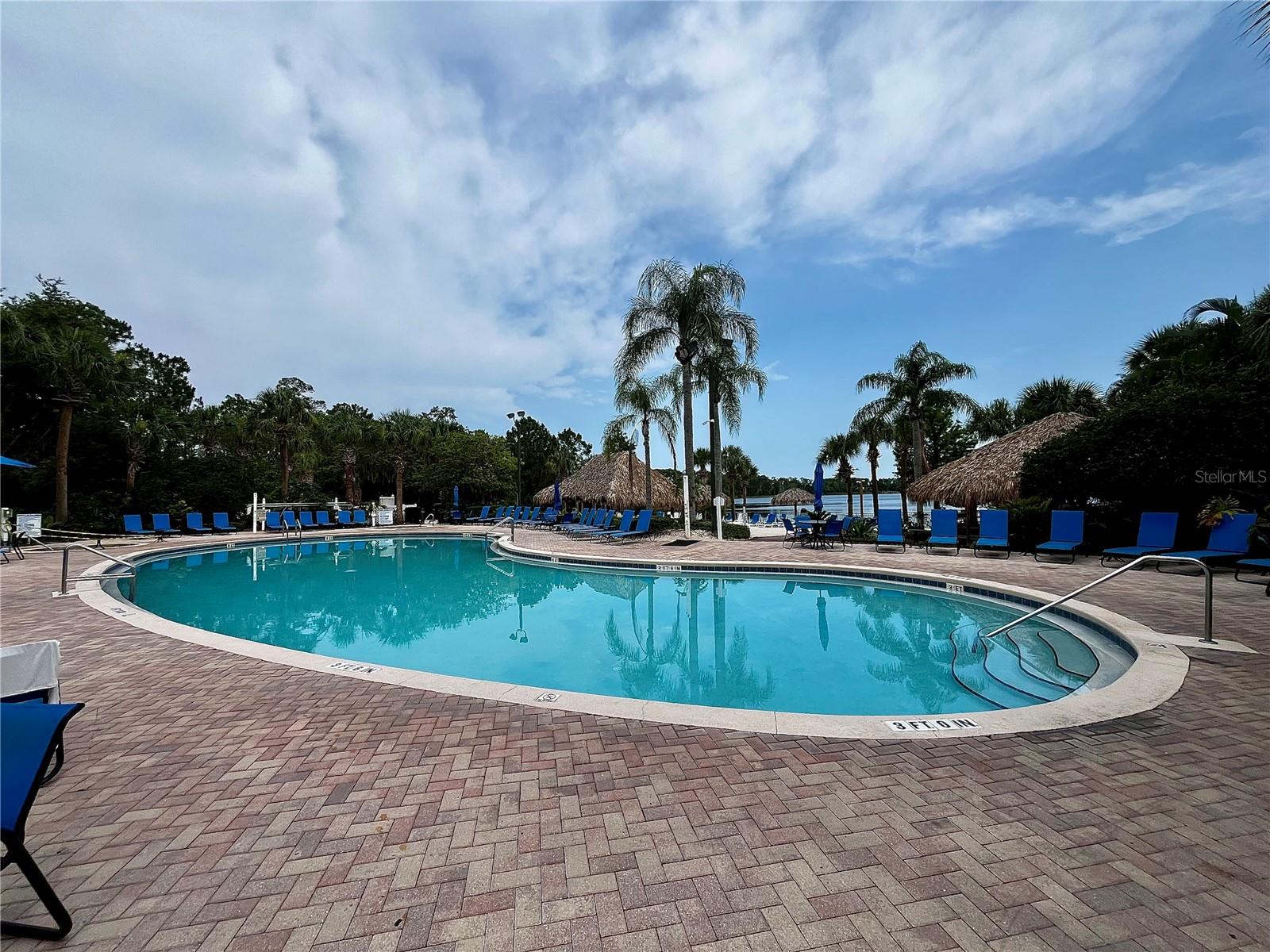 Image 37 of 51 For 1106 Gran Bahama Boulevard 1106