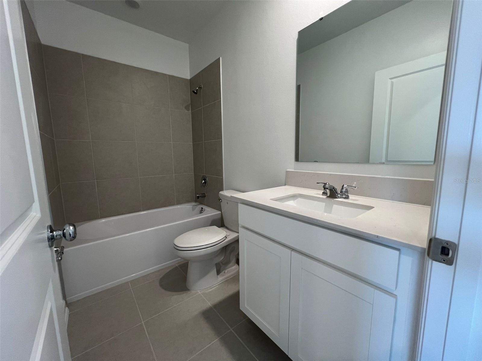 Image 17 of 24 For 3066 Chantilly Drive