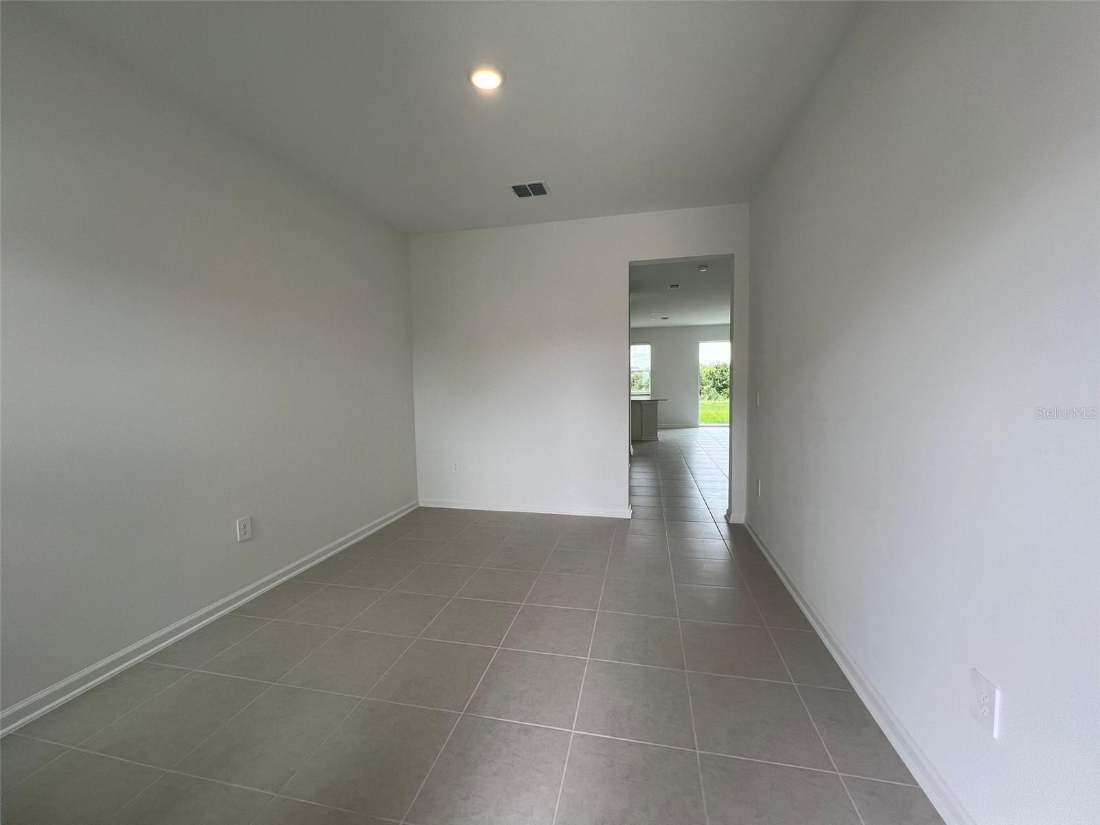 Image 2 of 24 For 3066 Chantilly Drive