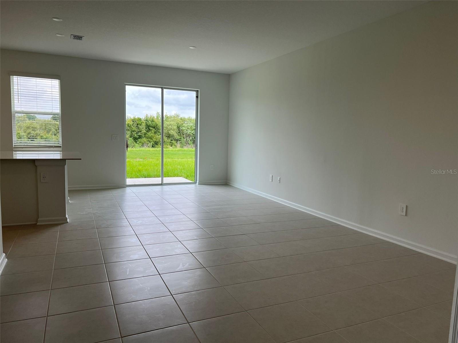 Image 6 of 24 For 3066 Chantilly Drive