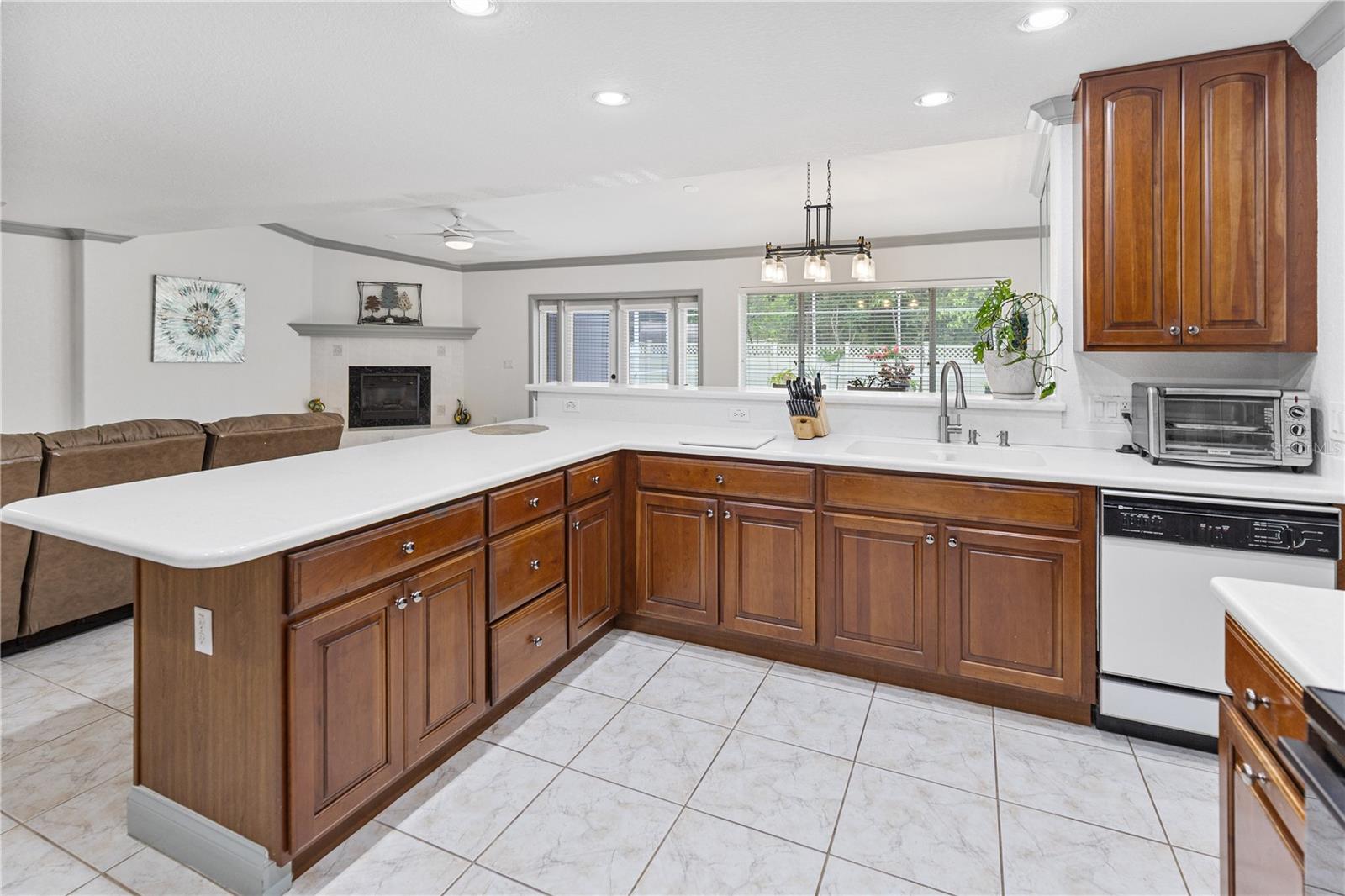 Image 12 of 76 For 4407 Lake Trudy Drive