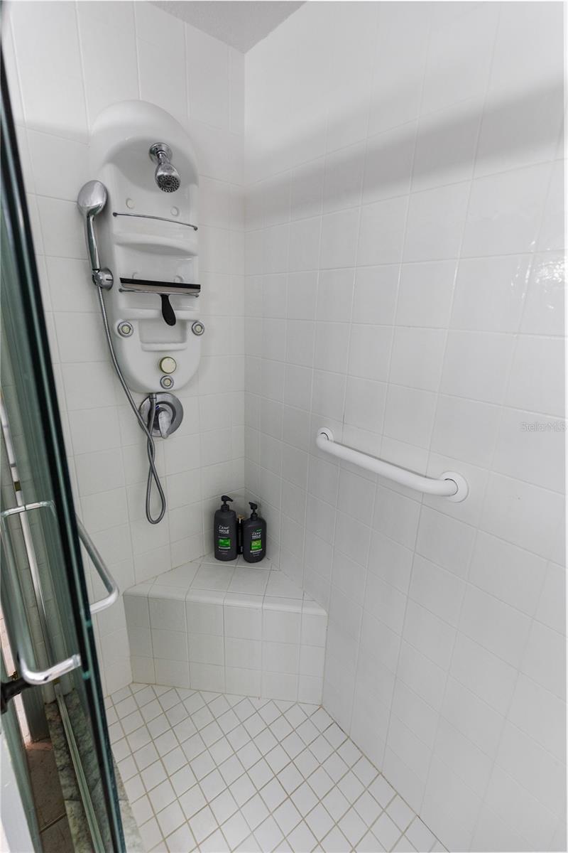 Image 33 of 76 For 4407 Lake Trudy Drive