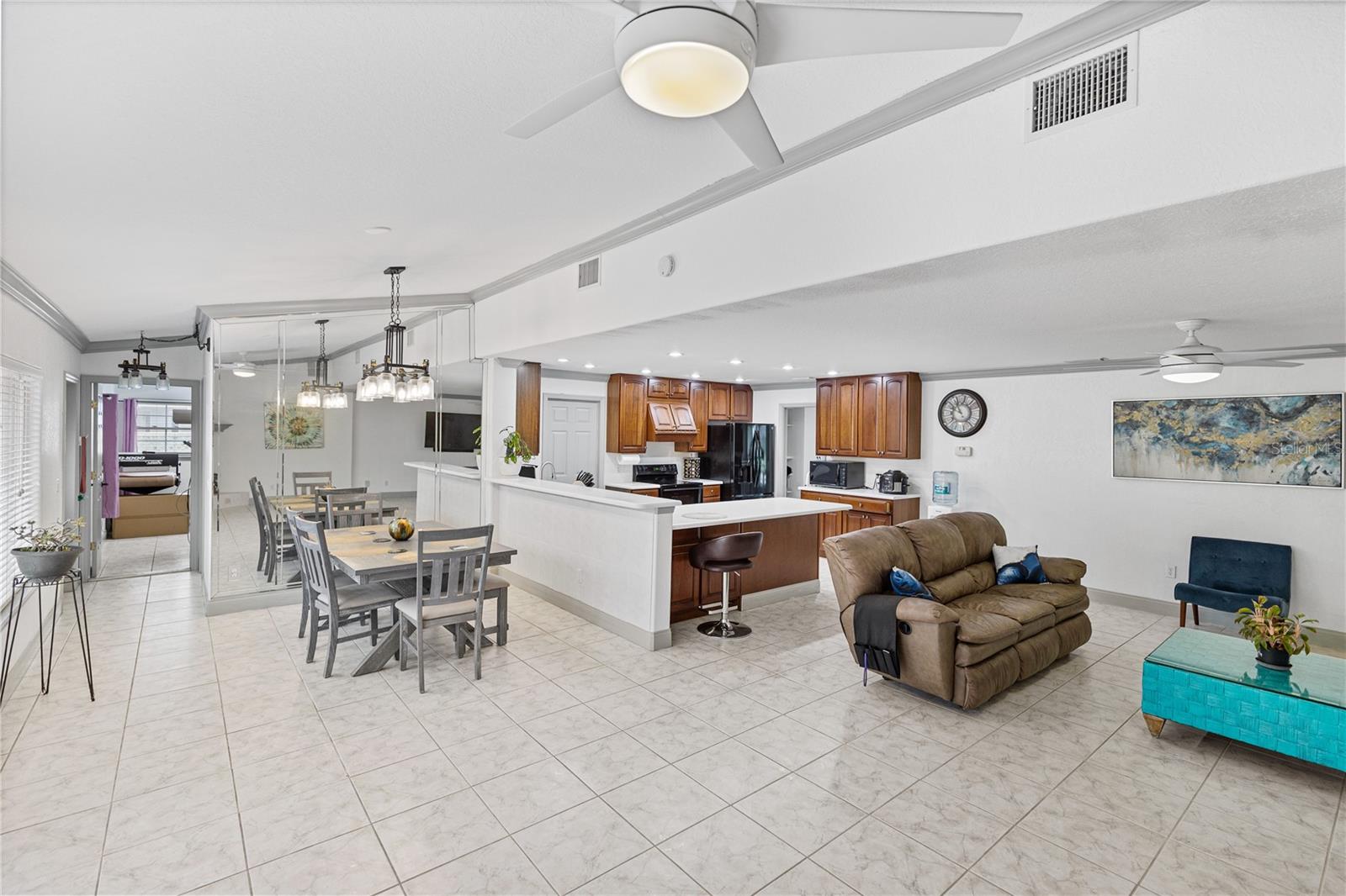 Image 7 of 76 For 4407 Lake Trudy Drive