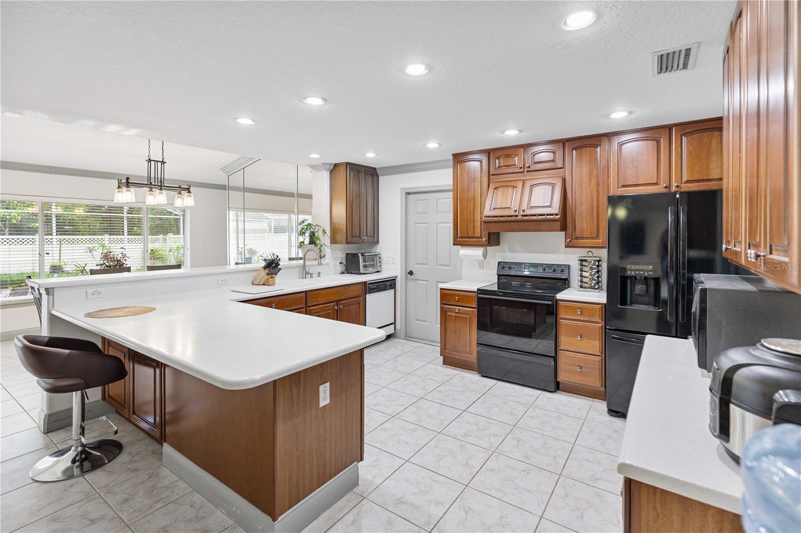 Image 8 of 76 For 4407 Lake Trudy Drive