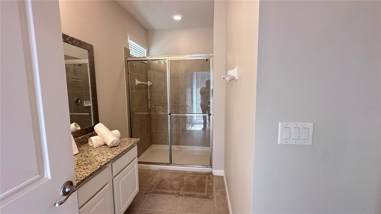 Image 27 of 48 For 4504 Monado Drive