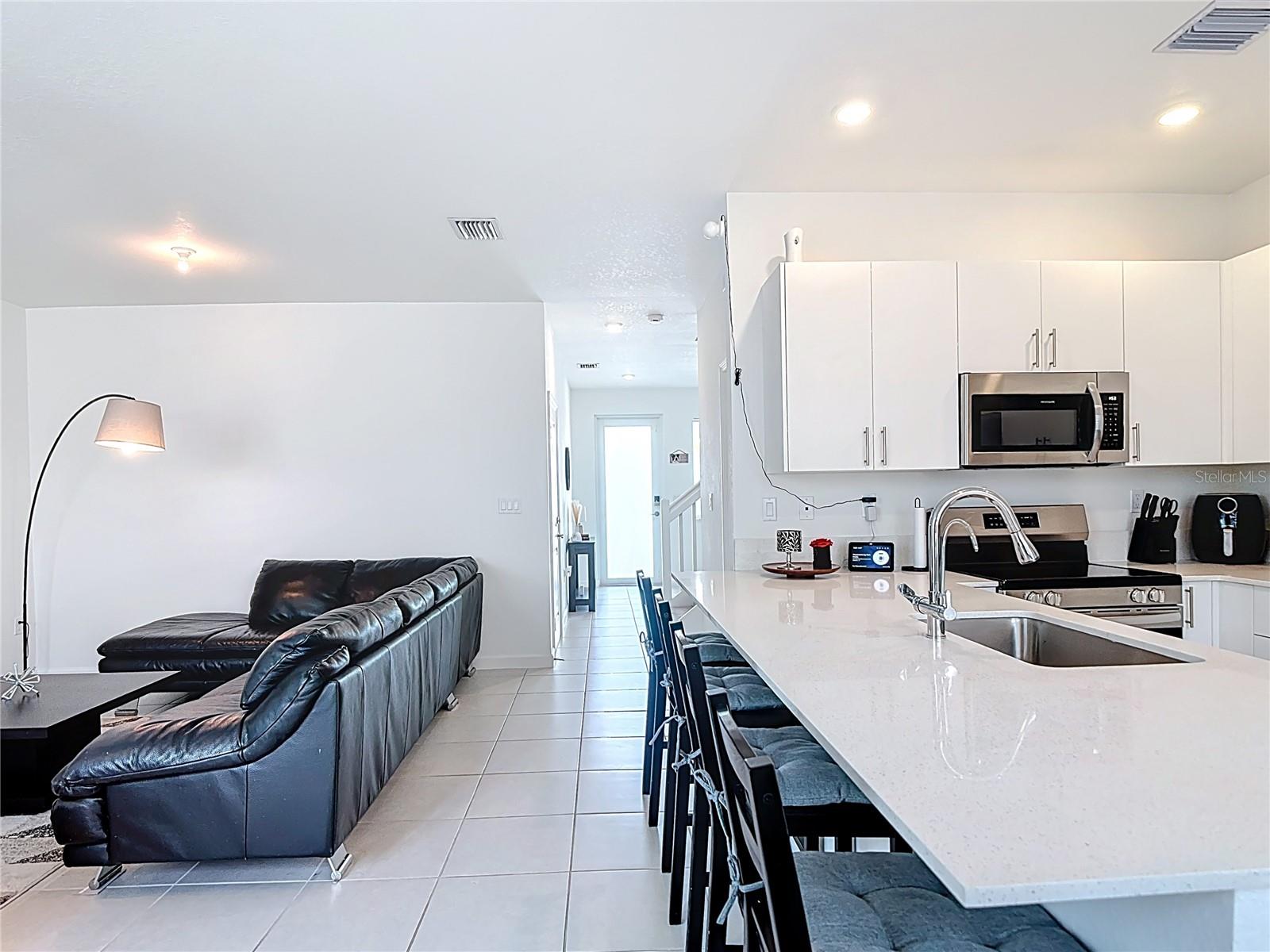 Image 15 of 46 For 716 14th Street