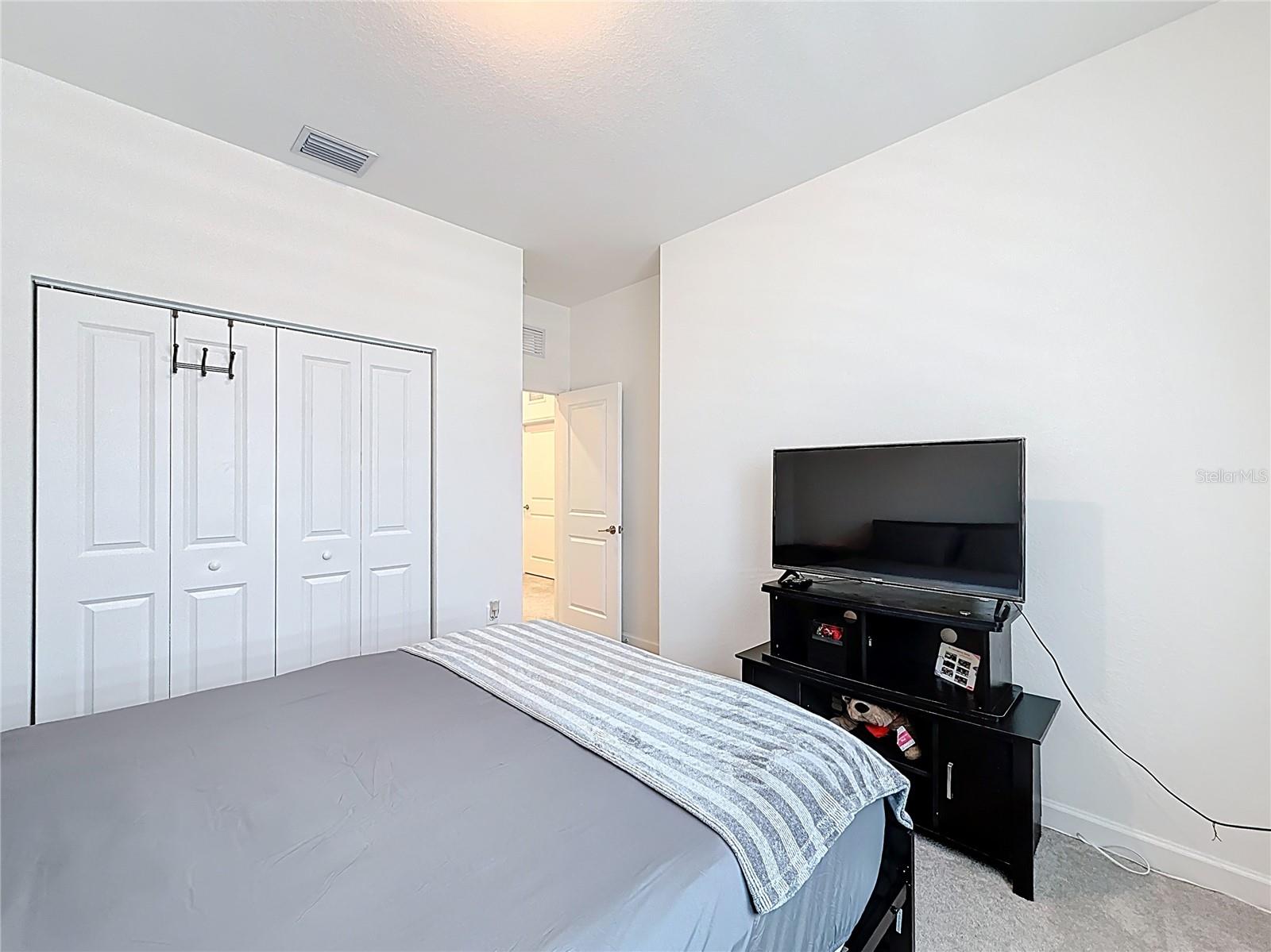 Image 23 of 46 For 716 14th Street