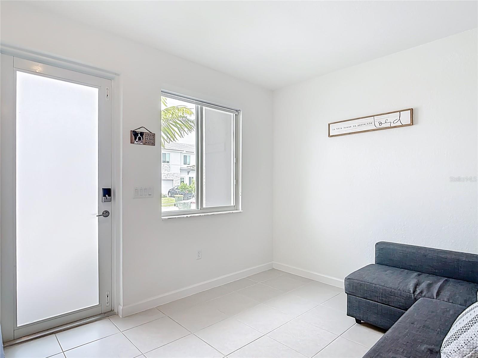 Image 6 of 46 For 716 14th Street