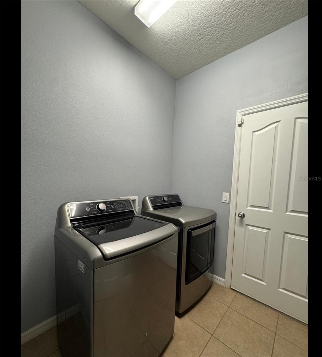 Image 12 of 15 For 2796 Arbor Trail Way