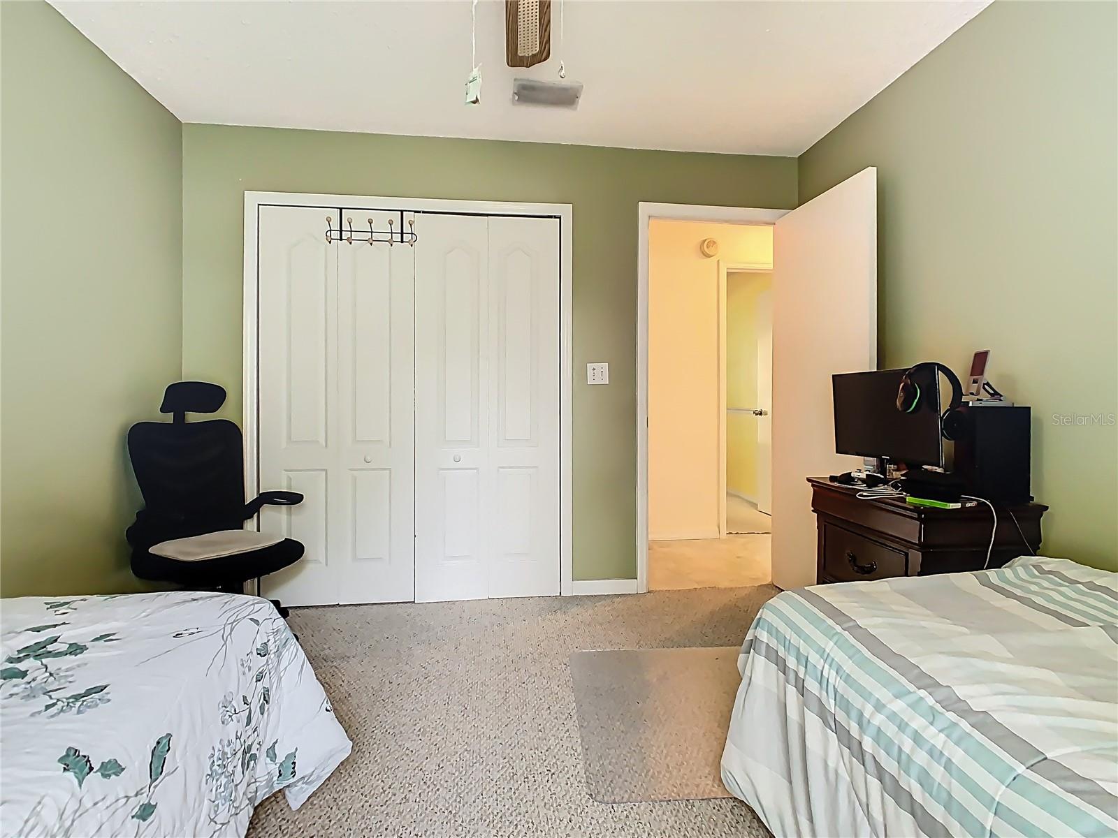 Image 21 of 23 For 2493 Pine Chase Circle