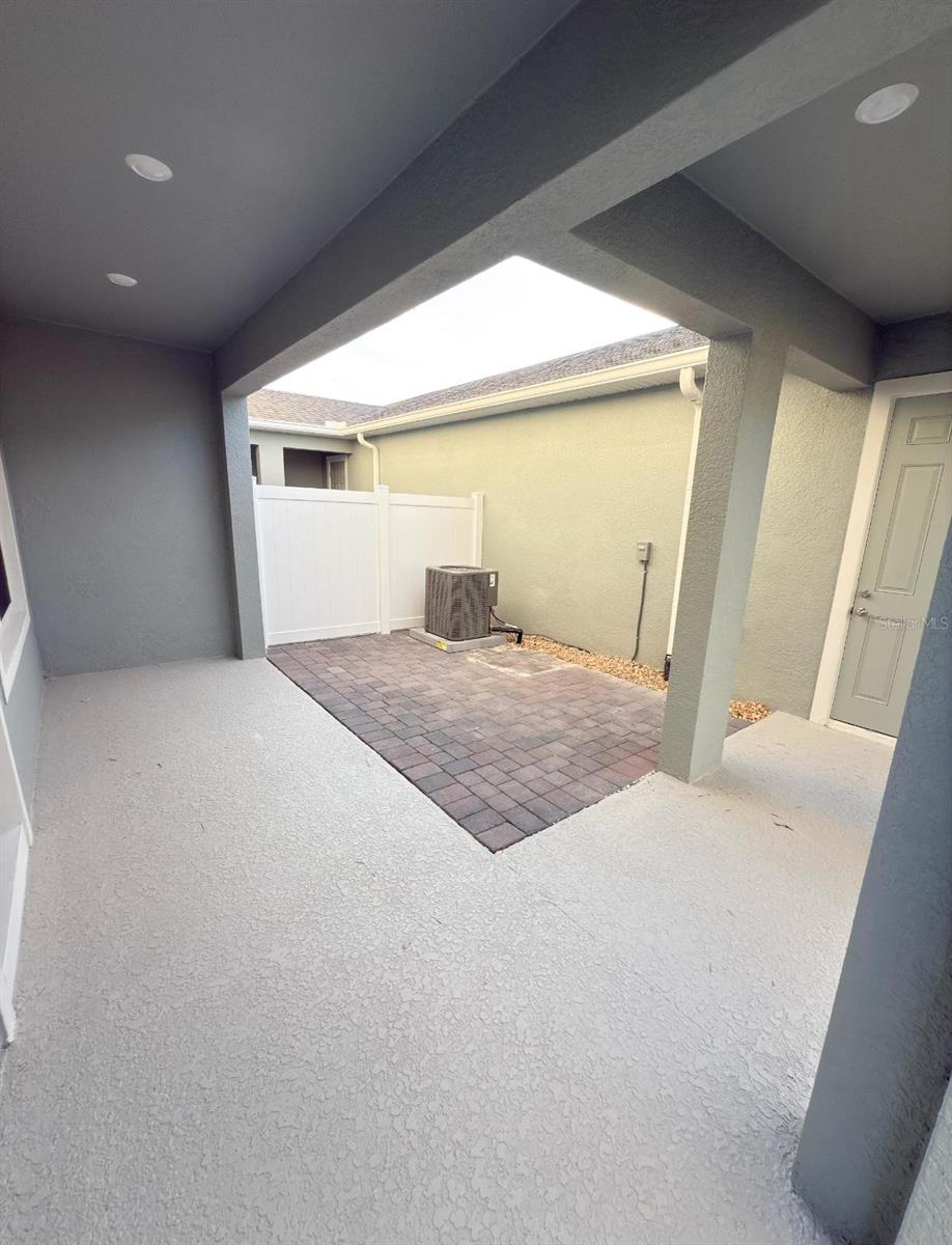 Image 19 of 25 For 13160 Calming Breeze Way