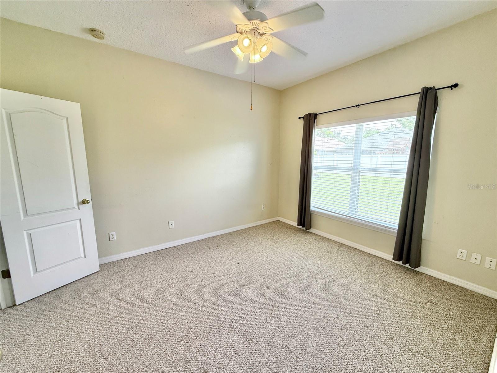 Image 20 of 29 For 4307 Creeks Run Boulevard