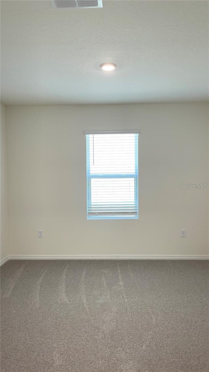 Image 10 of 16 For 903 Waterfall Boulevard