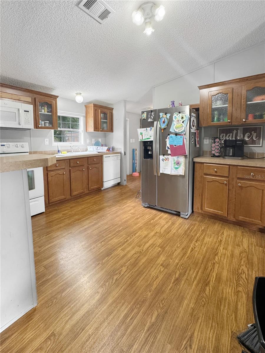 Image 5 of 22 For 1113 Big Oak Drive