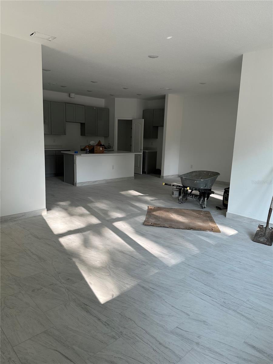 Image 6 of 10 For 710 Thacker Avenue