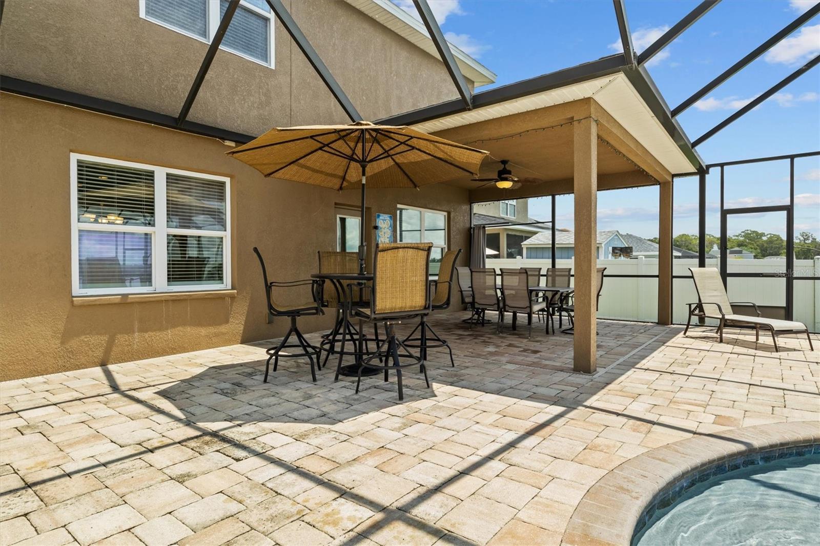 Image 35 of 46 For 3991 Island Lakes Drive