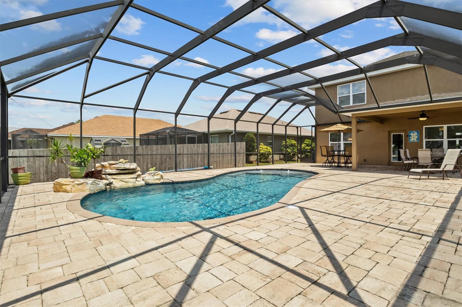Image 37 of 46 For 3991 Island Lakes Drive