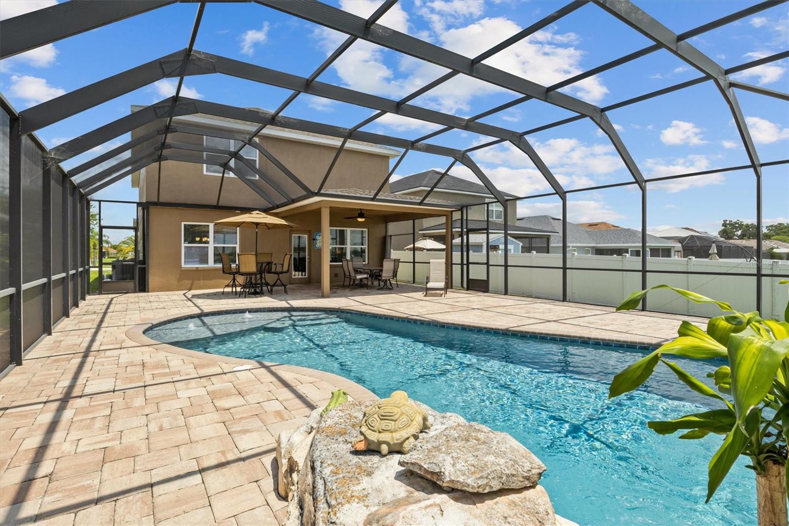 Image 39 of 46 For 3991 Island Lakes Drive
