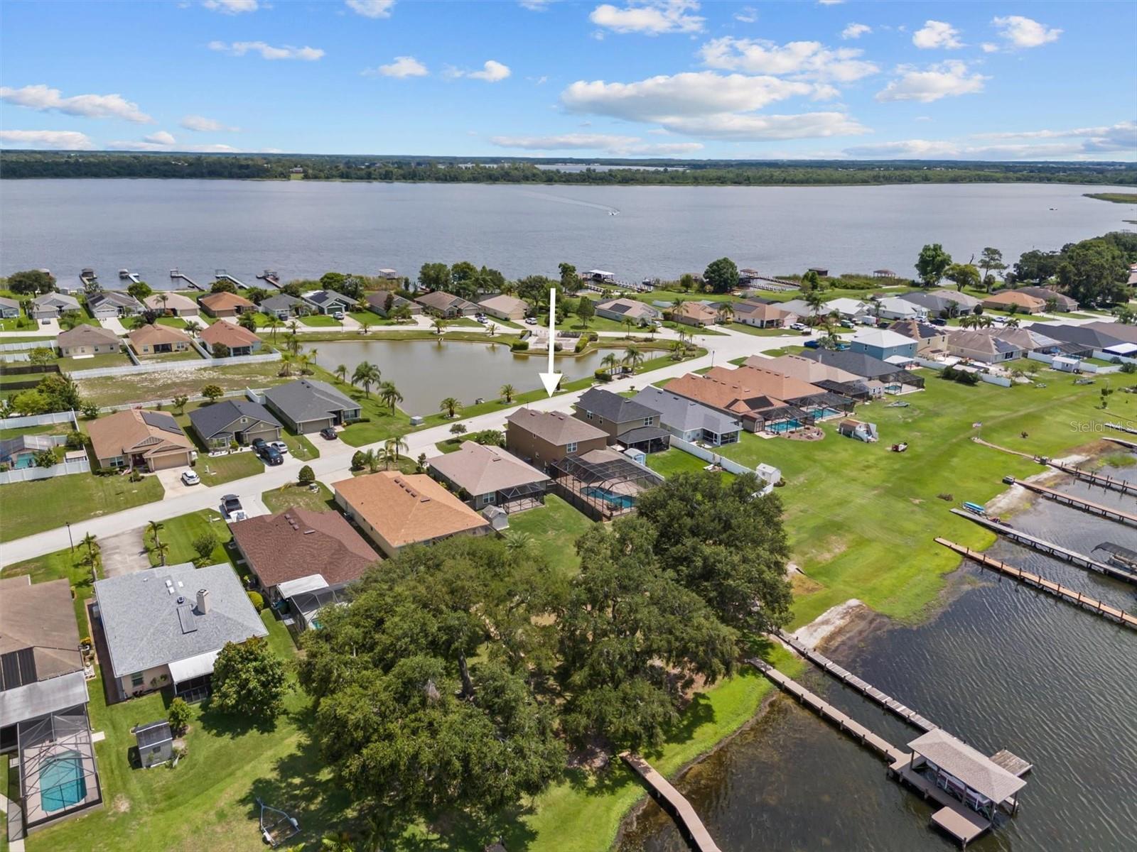 Image 43 of 46 For 3991 Island Lakes Drive