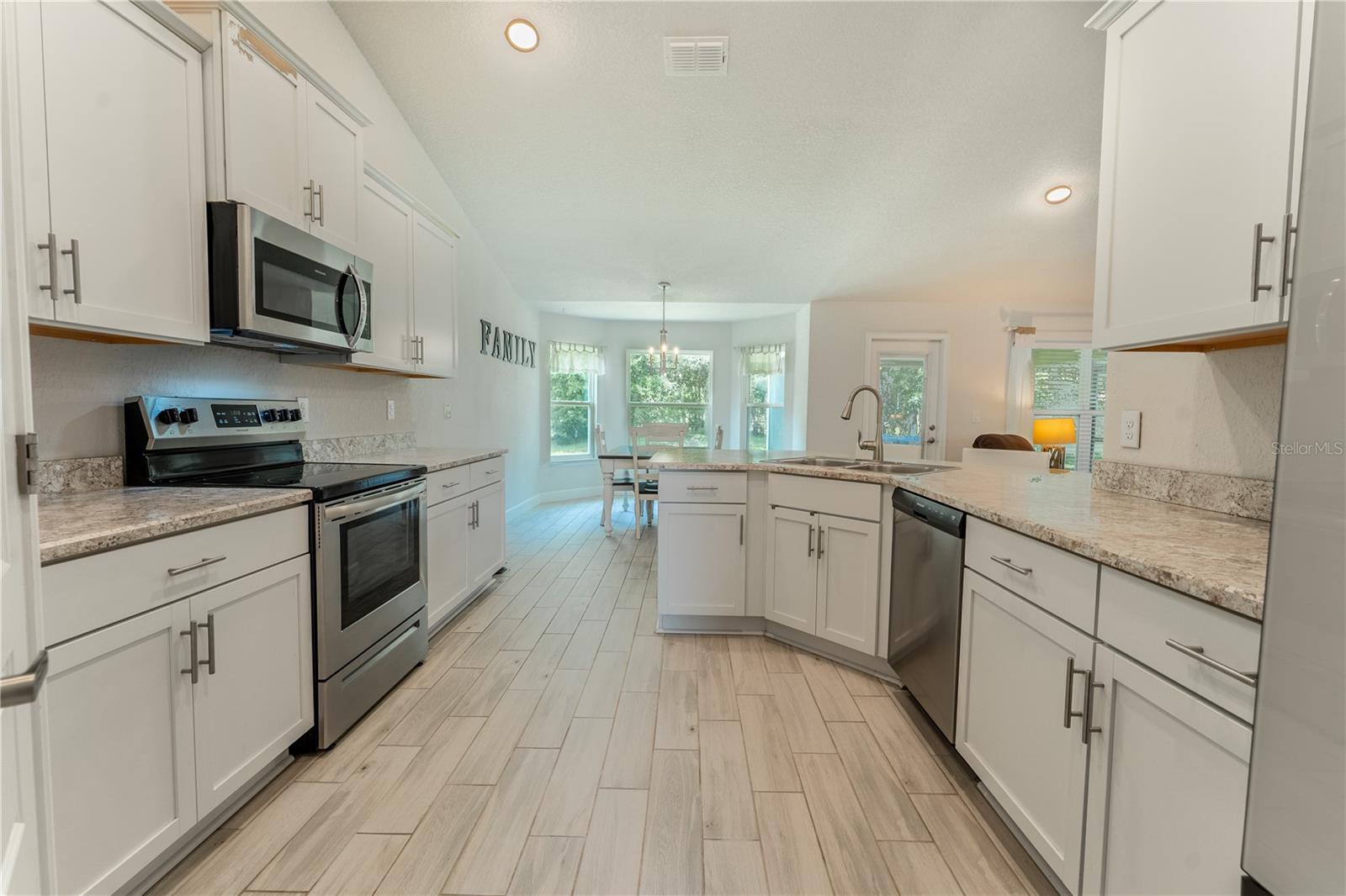 Image 9 of 24 For 6644 179th Court Road