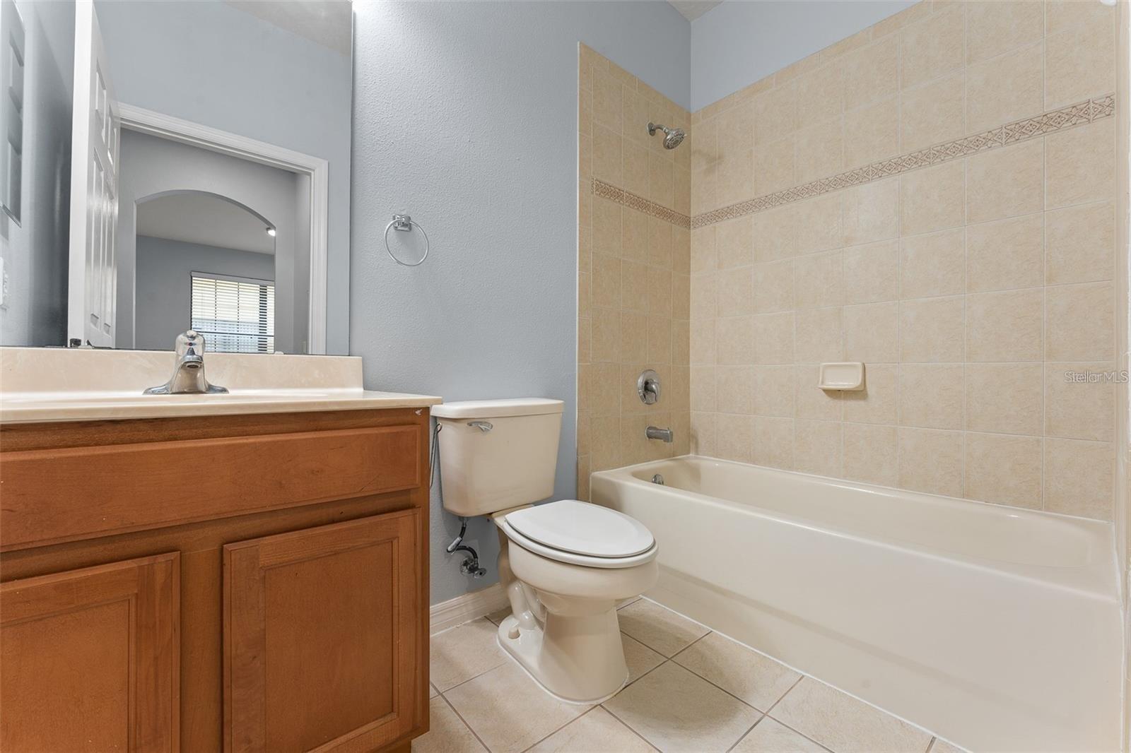 Image 18 of 33 For 13636 Beauregard Place