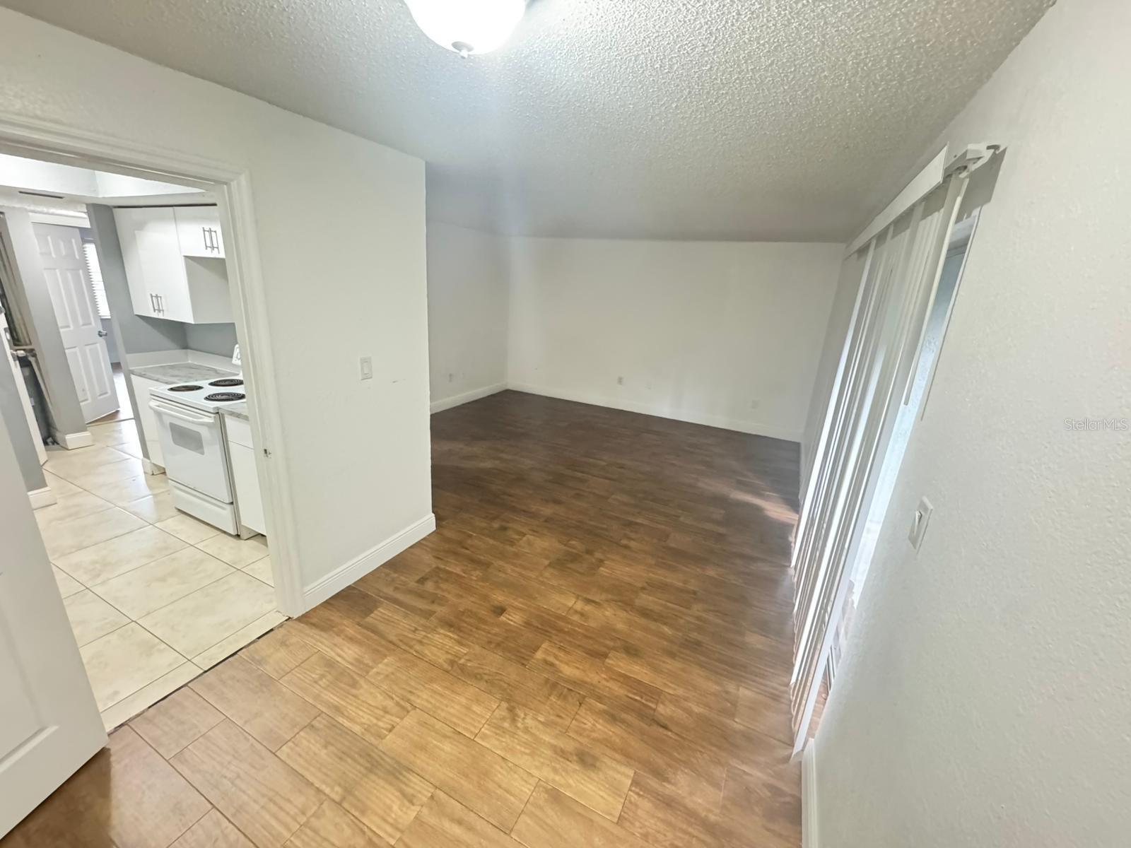 Image 5 of 14 For 4745 Texas Avenue A