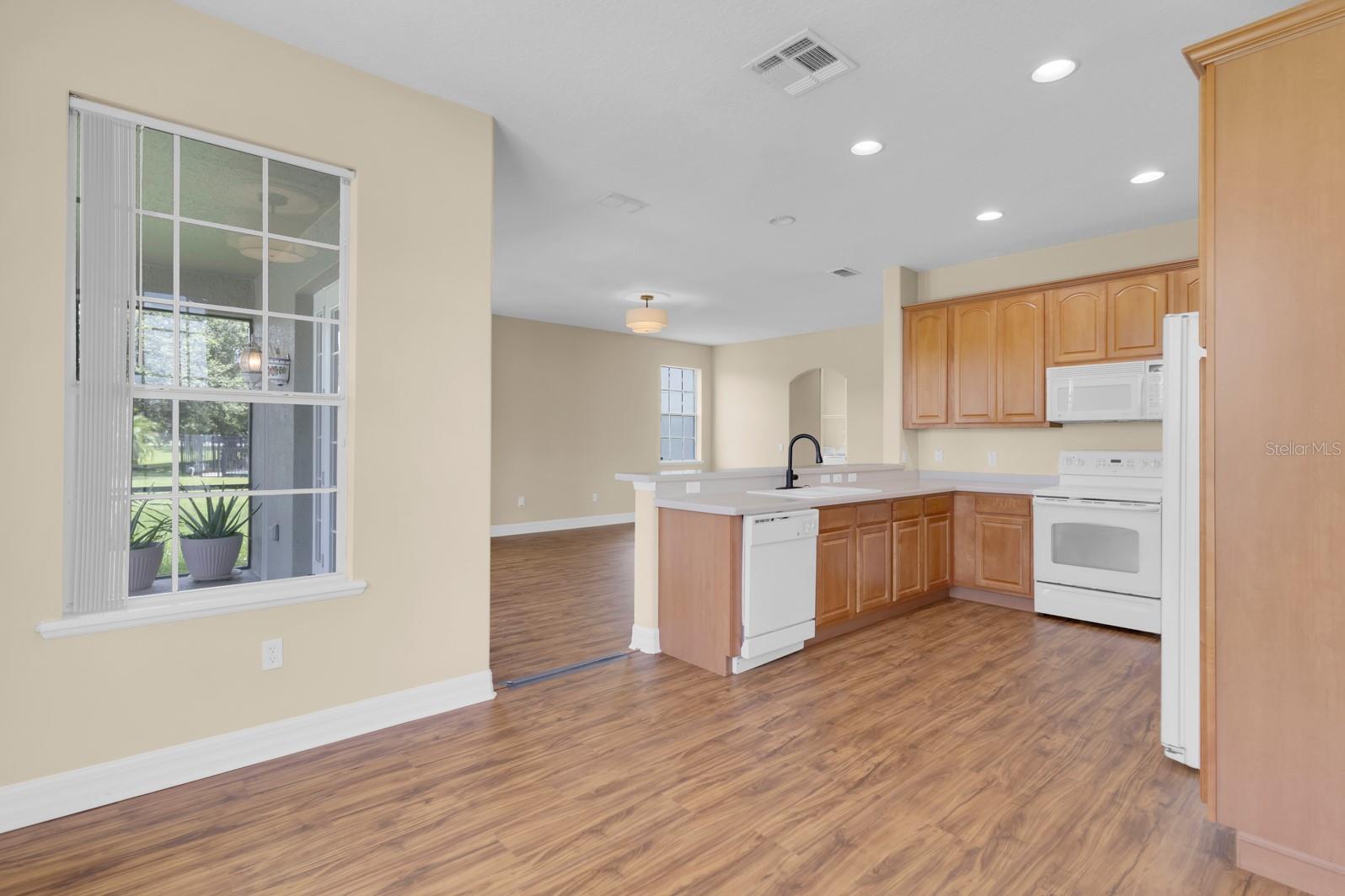 Image 16 of 62 For 2255 Stone Lake Court