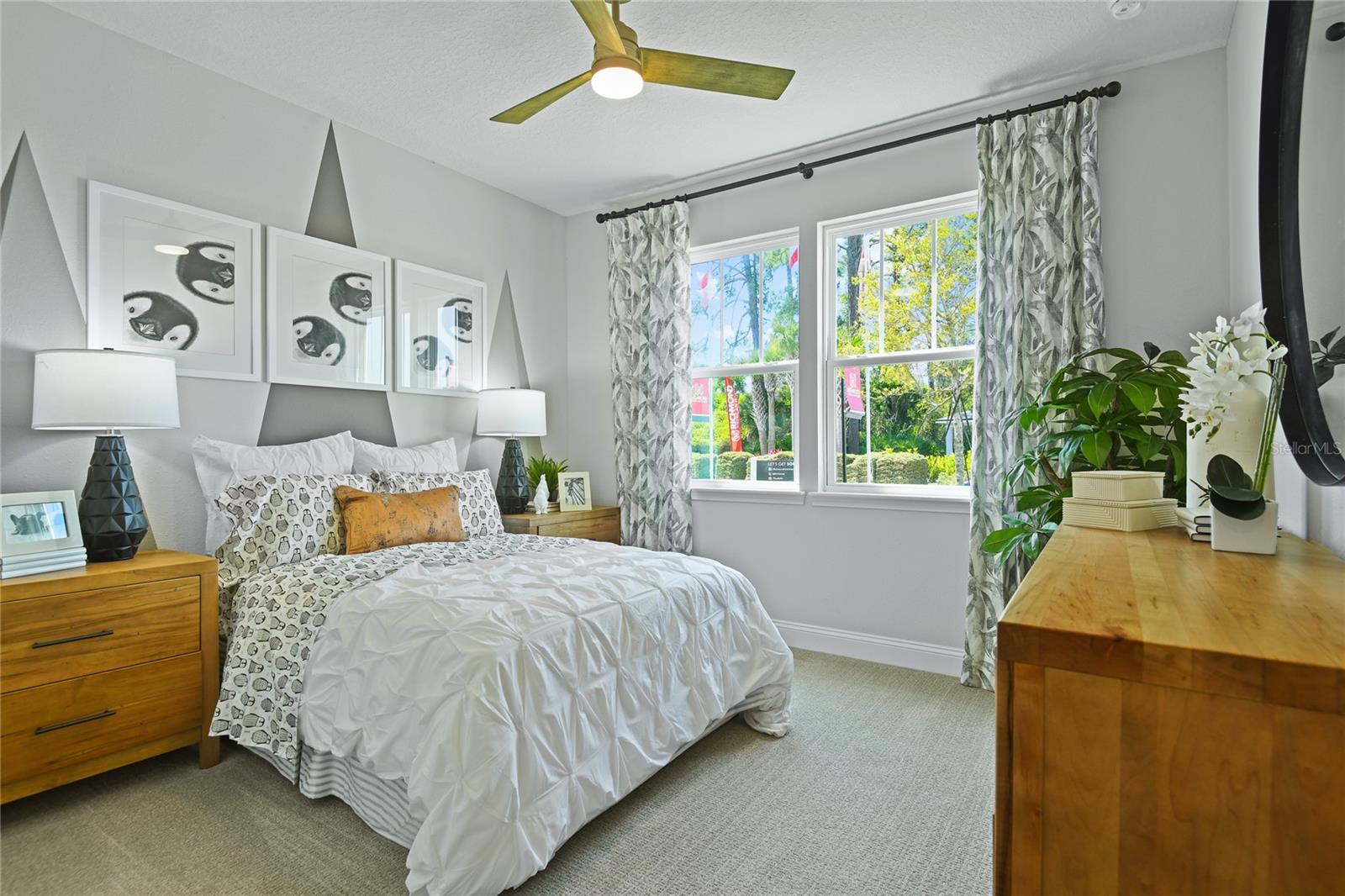 Image 15 of 25 For 224 Thornberry Way