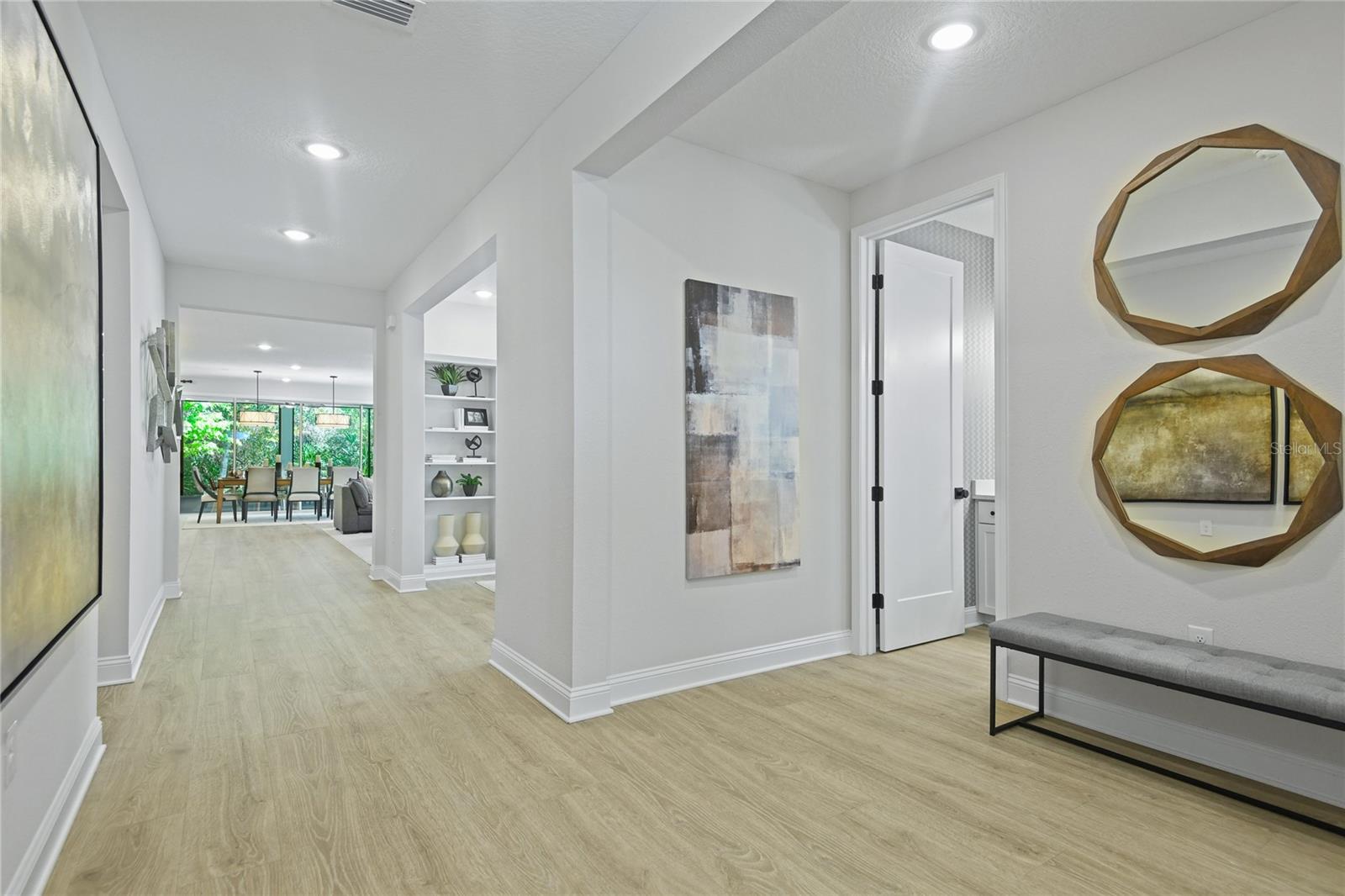 Image 3 of 25 For 224 Thornberry Way