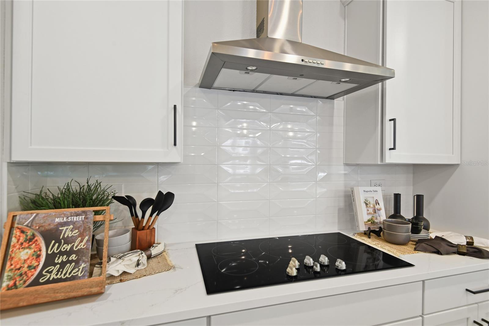 Image 6 of 25 For 224 Thornberry Way