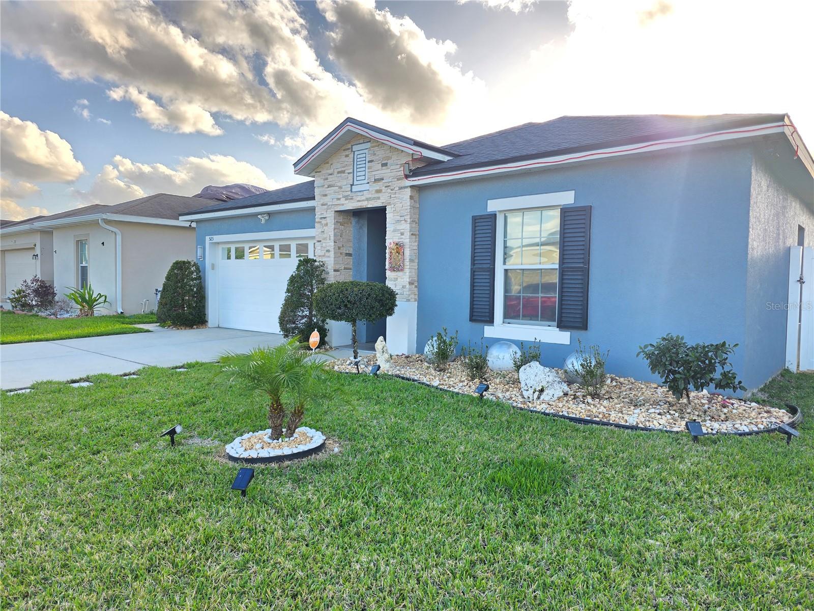 Image 2 of 64 For 585 Lucerne Boulevard