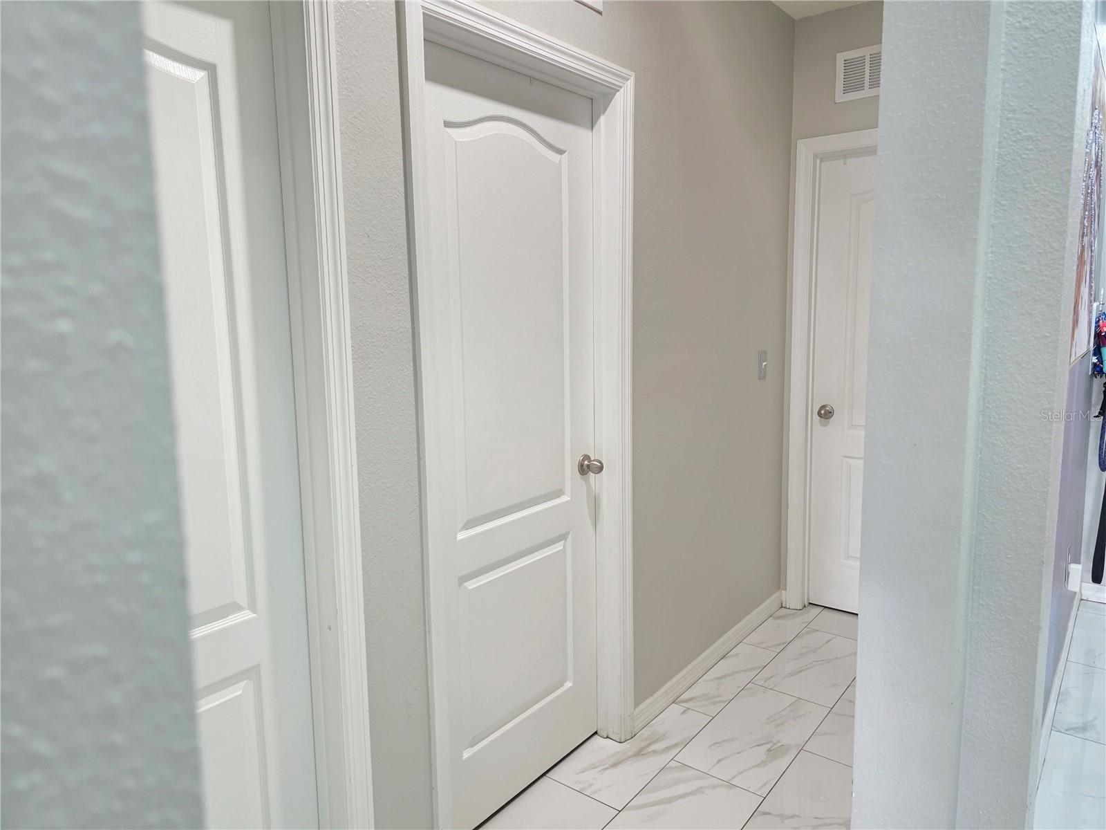 Image 51 of 64 For 585 Lucerne Boulevard