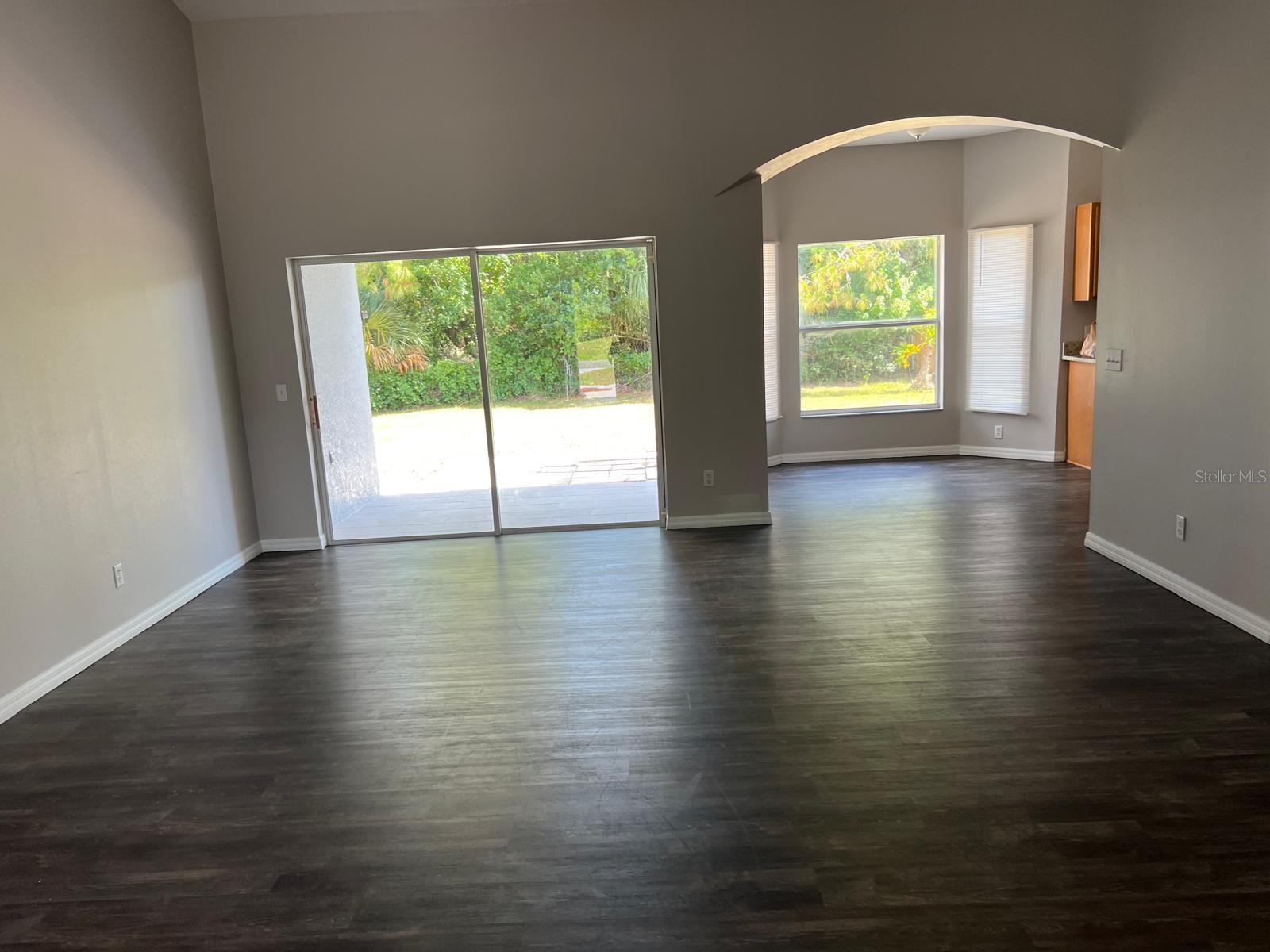 Image 5 of 18 For 3405 Hawkin Drive