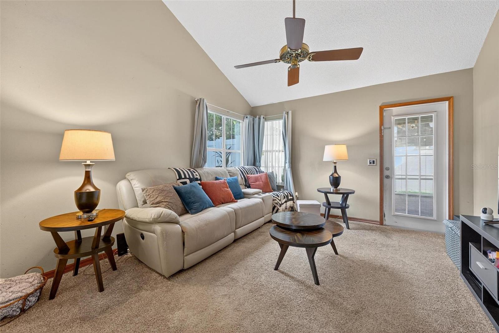 Image 12 of 41 For 2225 Maryday Court