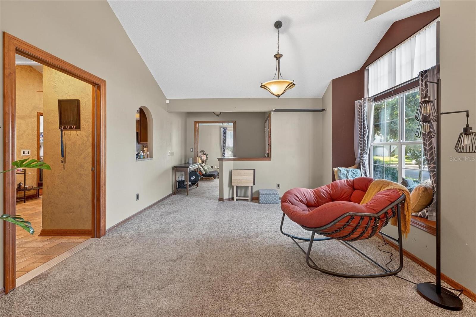 Image 14 of 41 For 2225 Maryday Court