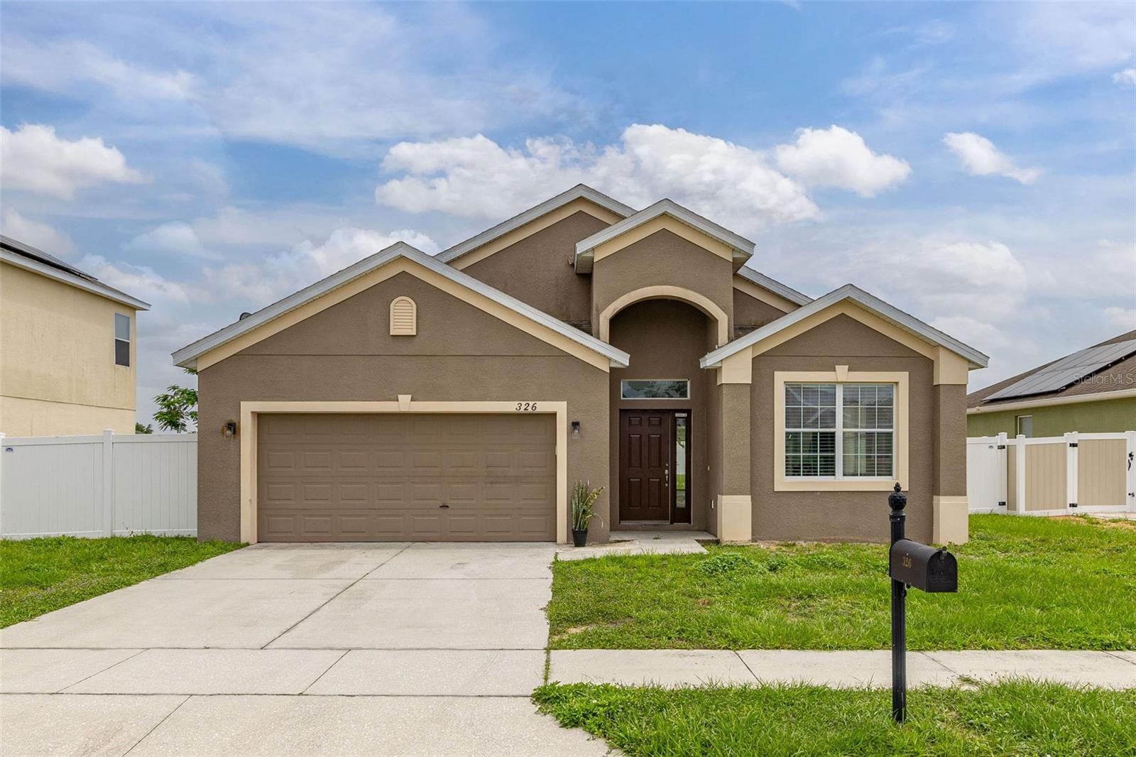 Details for 326 Highland Meadows Avenue, DAVENPORT, FL 33837