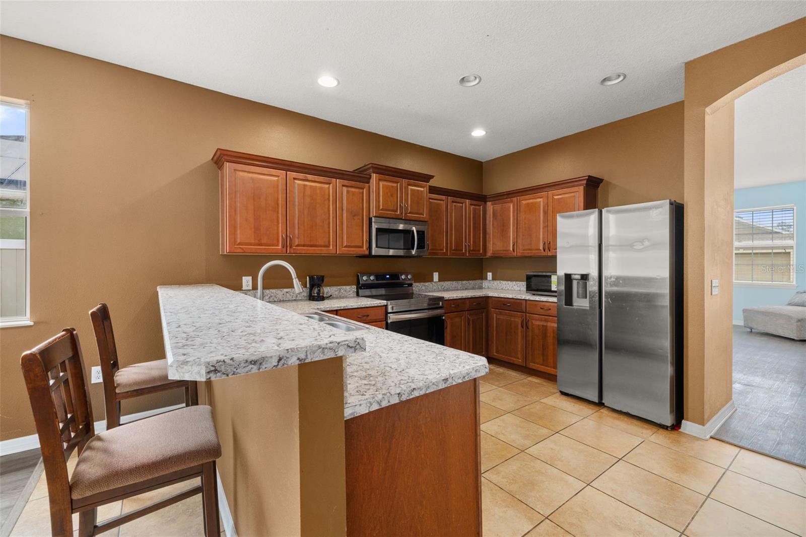 Image 10 of 42 For 326 Highland Meadows Avenue