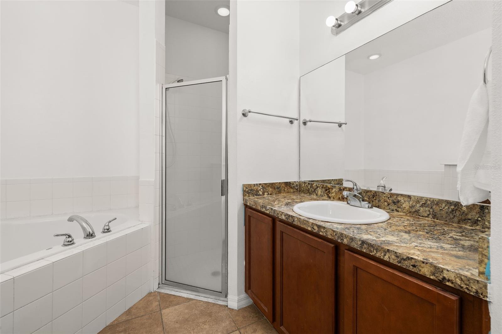 Image 19 of 42 For 326 Highland Meadows Avenue