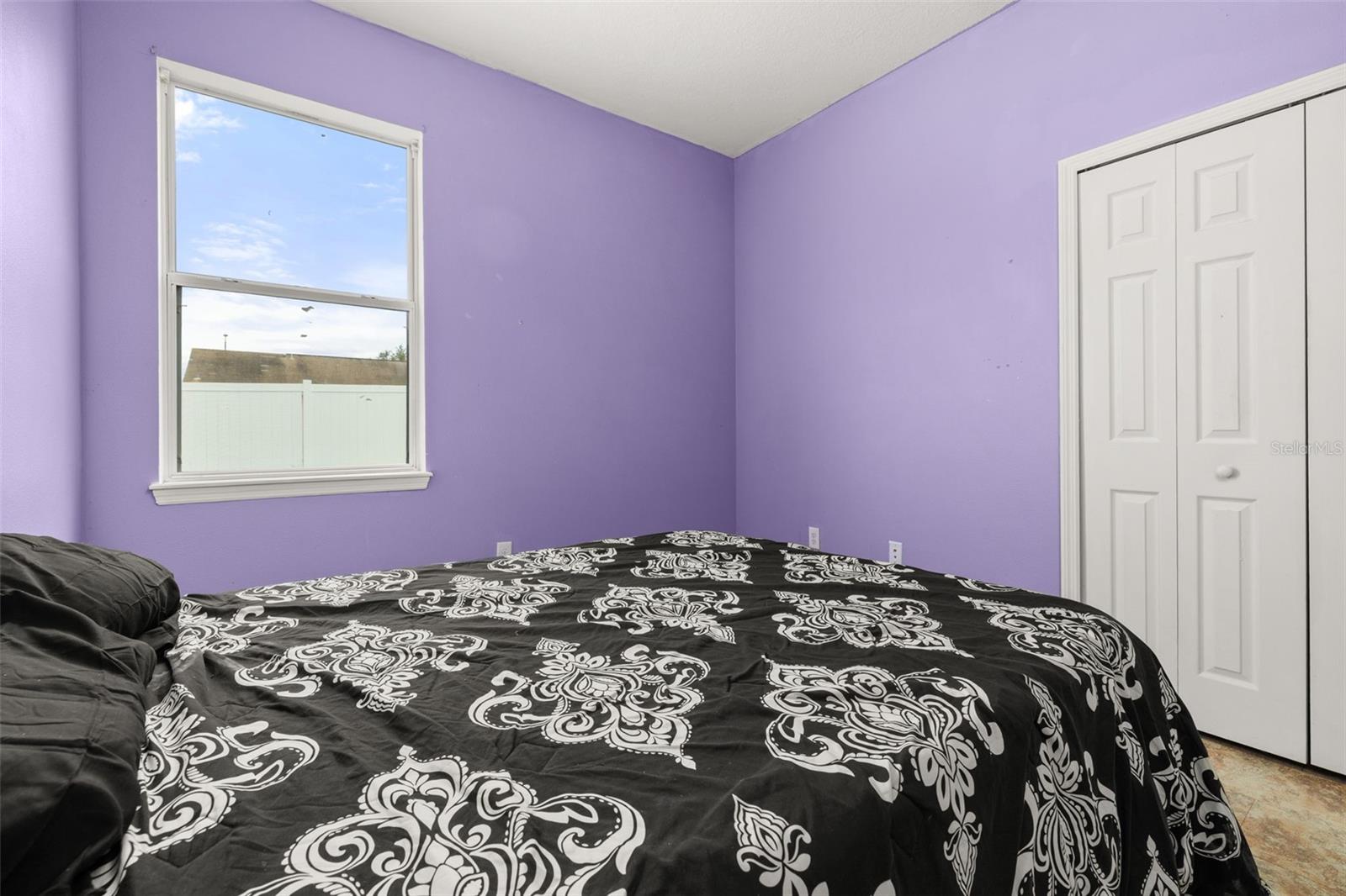 Image 32 of 42 For 326 Highland Meadows Avenue