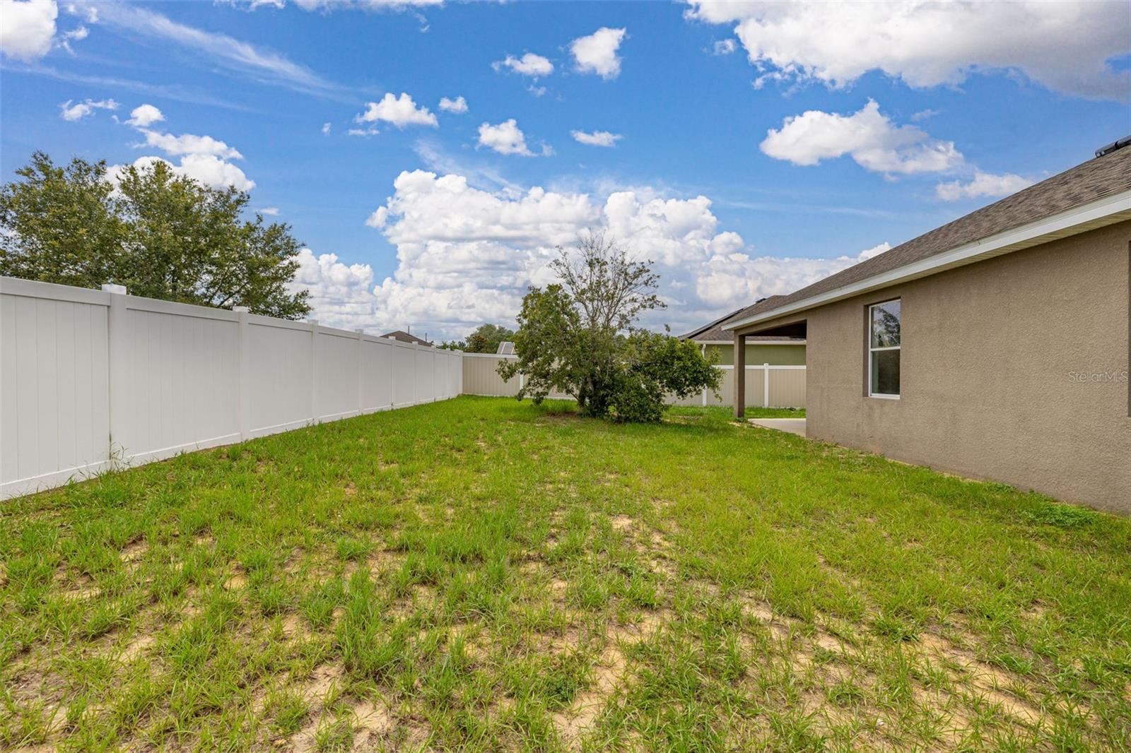 Image 40 of 42 For 326 Highland Meadows Avenue