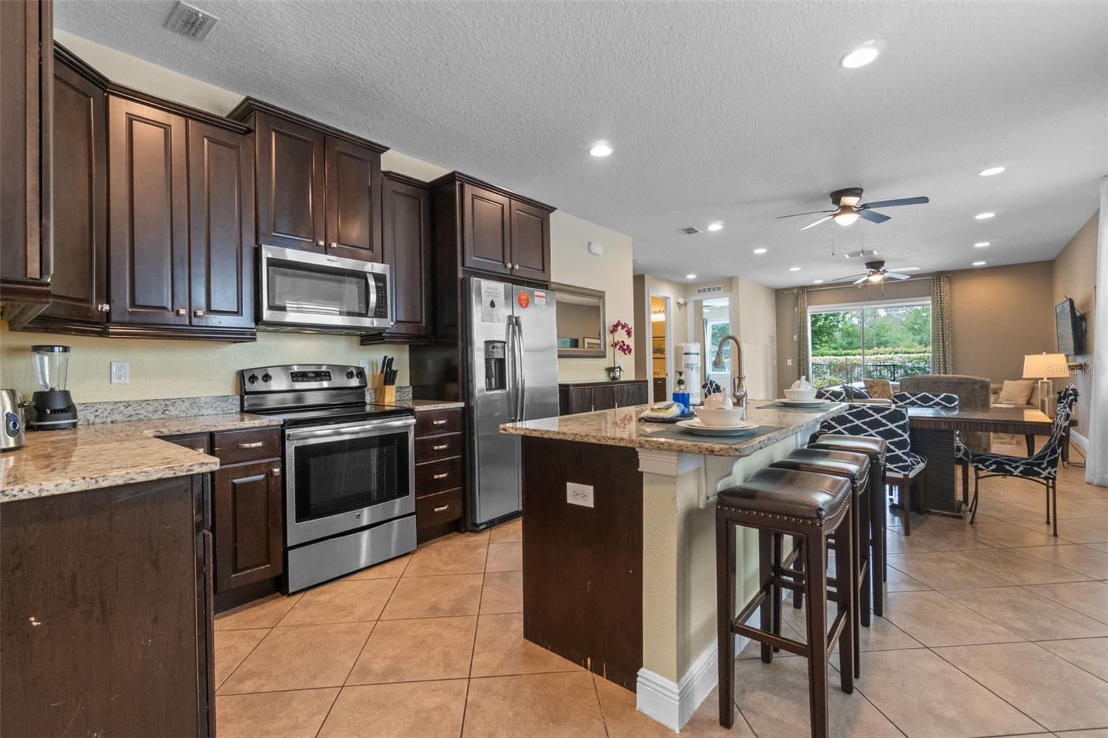 Image 4 of 68 For 551 Lasso Drive