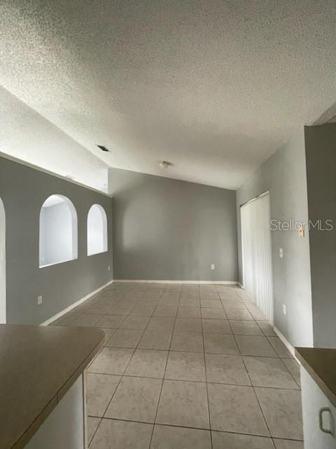 Image 3 of 10 For 819 Ognon Court