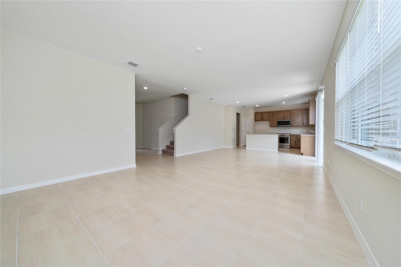 Image 10 of 30 For 2273 Mossy Vine Avenue
