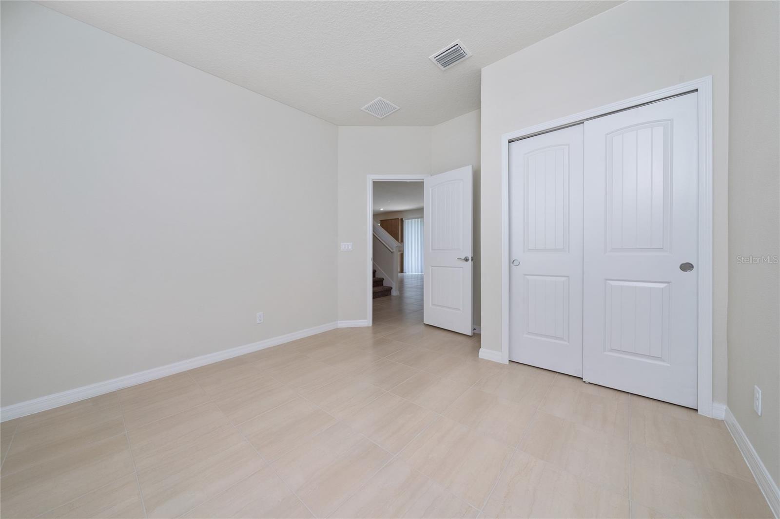 Image 8 of 30 For 2273 Mossy Vine Avenue